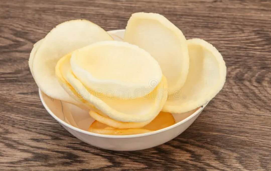 56. Kroepoek