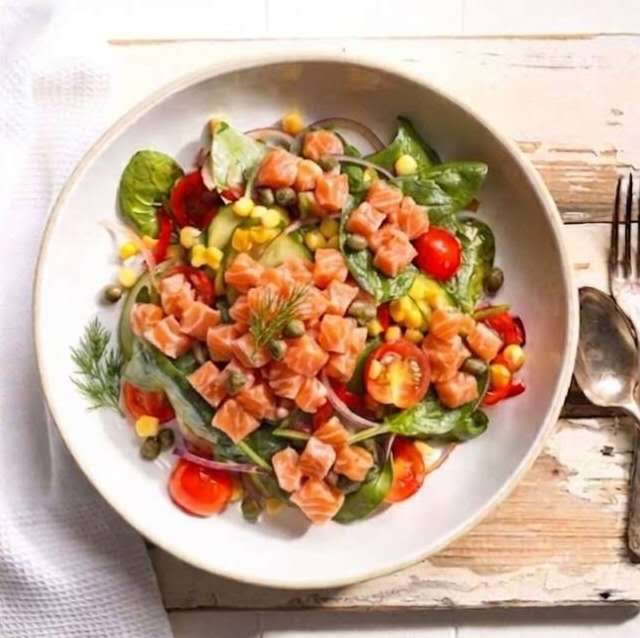 75. Zalm salade