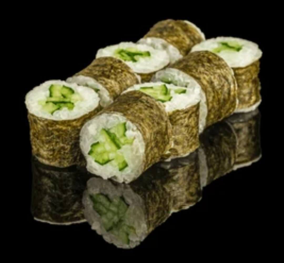 23.Komkommer maki